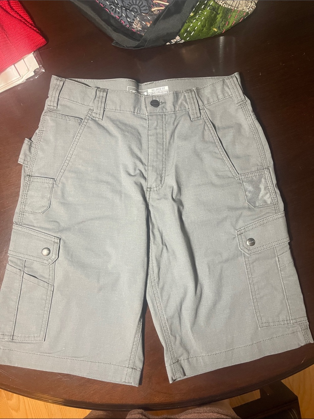 Carhartt Men's Gray Cargo Shorts with Multi-Pocket Design nwot